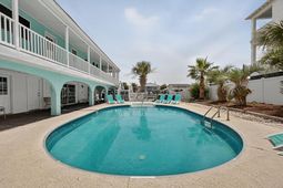 1885 Pompano Dr. photo 4