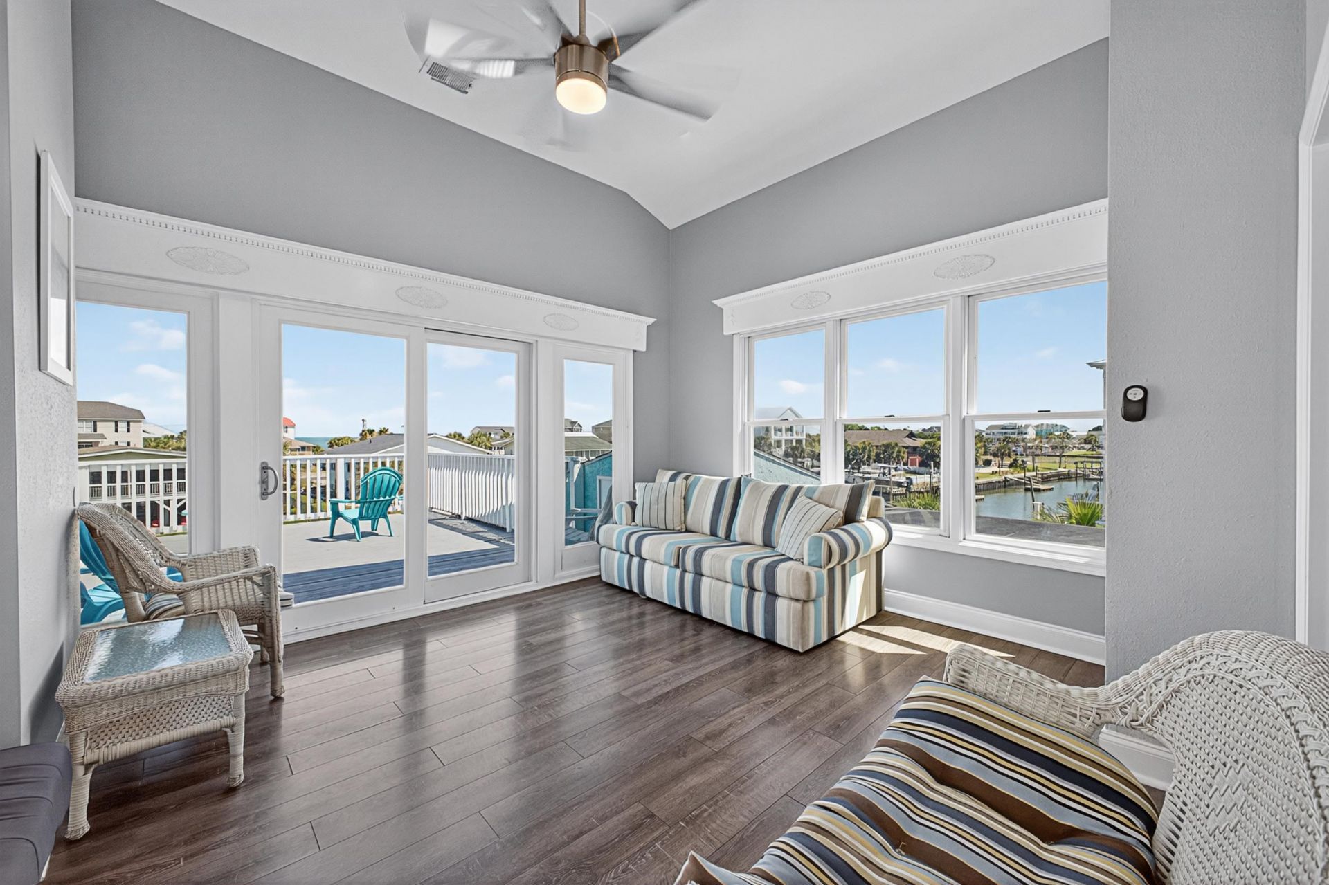 1885 Pompano Dr. Photo 8