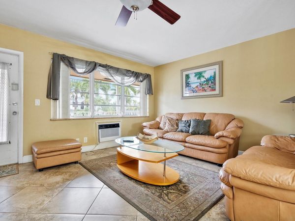 500 Layne Boulevard, Unit 18, Hallandale Beach, FL 33009