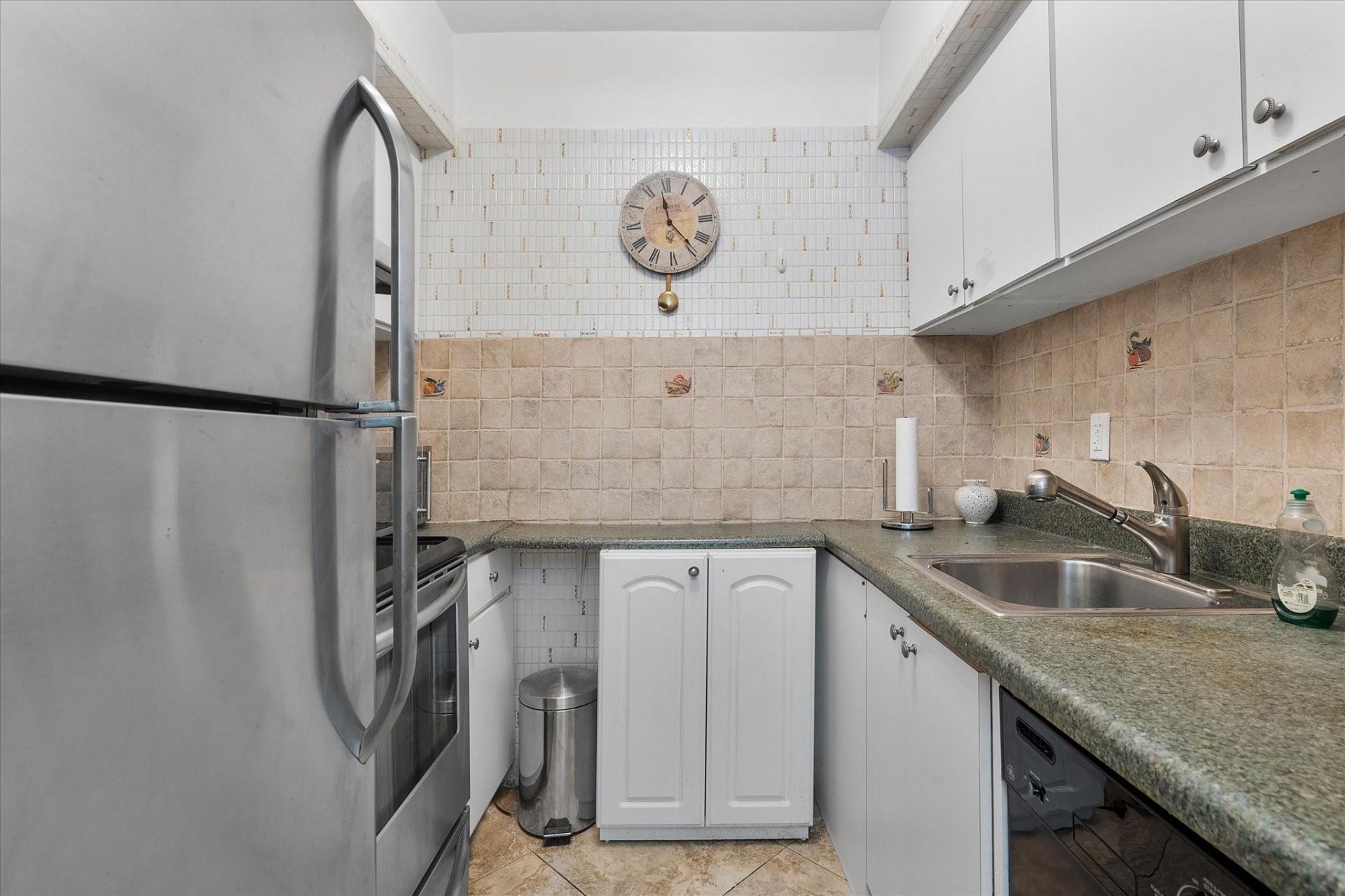 500 Layne Boulevard, Unit 18, Hallandale Beach, FL 33009 Photo