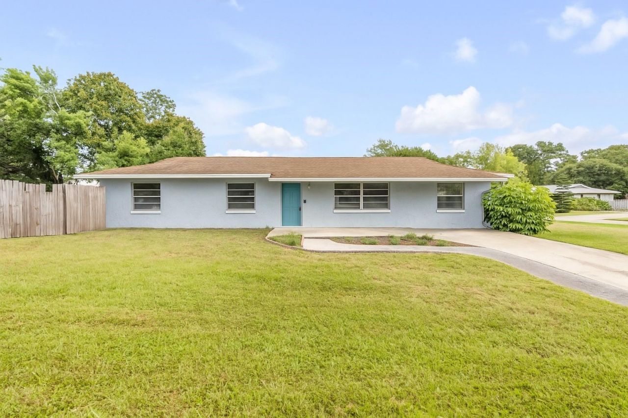 3132 Pine Tree Drive, Edgewater, FL 32141 Photo