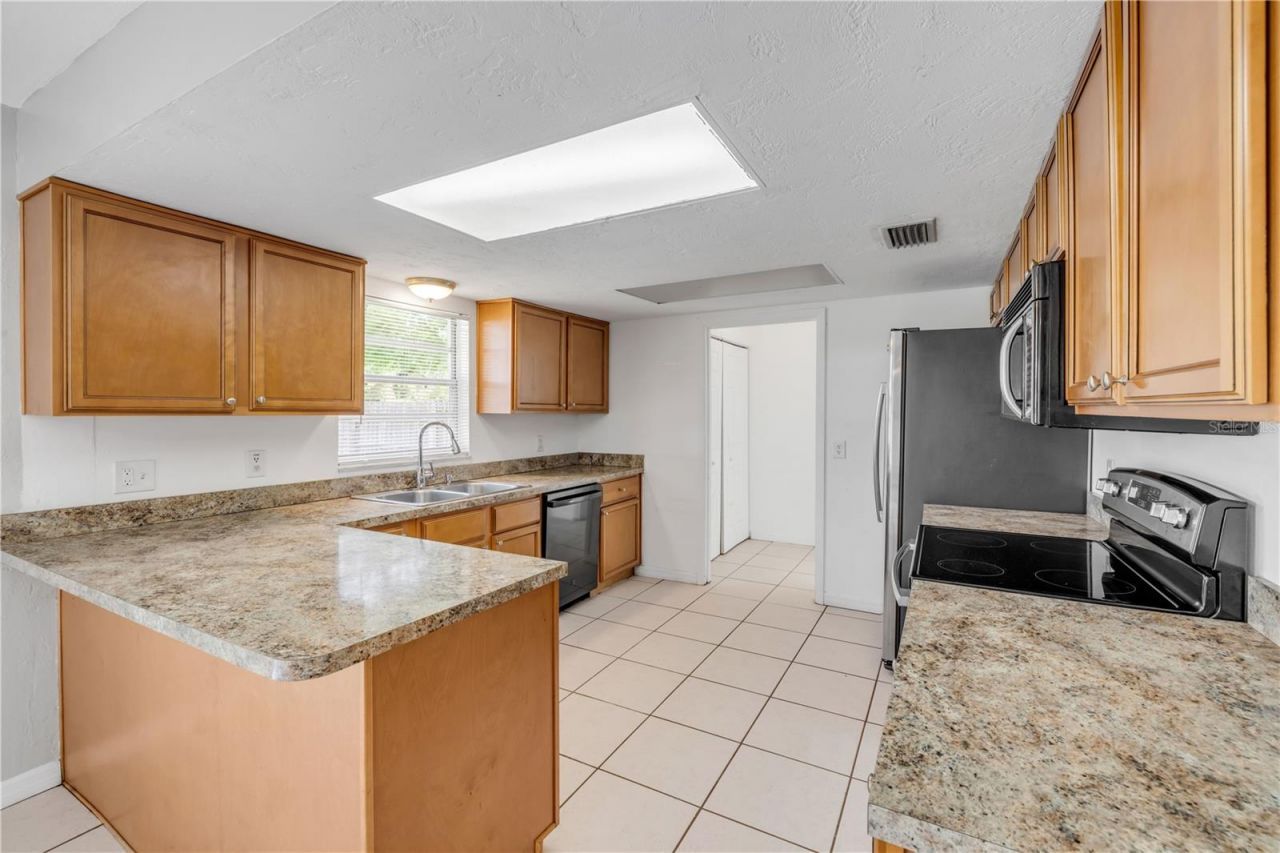 3132 Pine Tree Drive, Edgewater, FL 32141 Photo