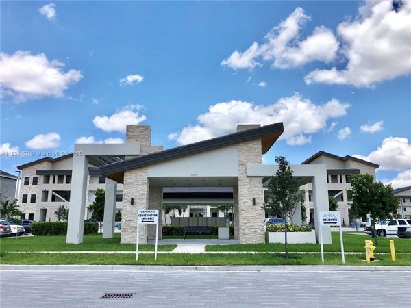 8031 NW 104th Ave, Unit 21, Doral, FL 33178