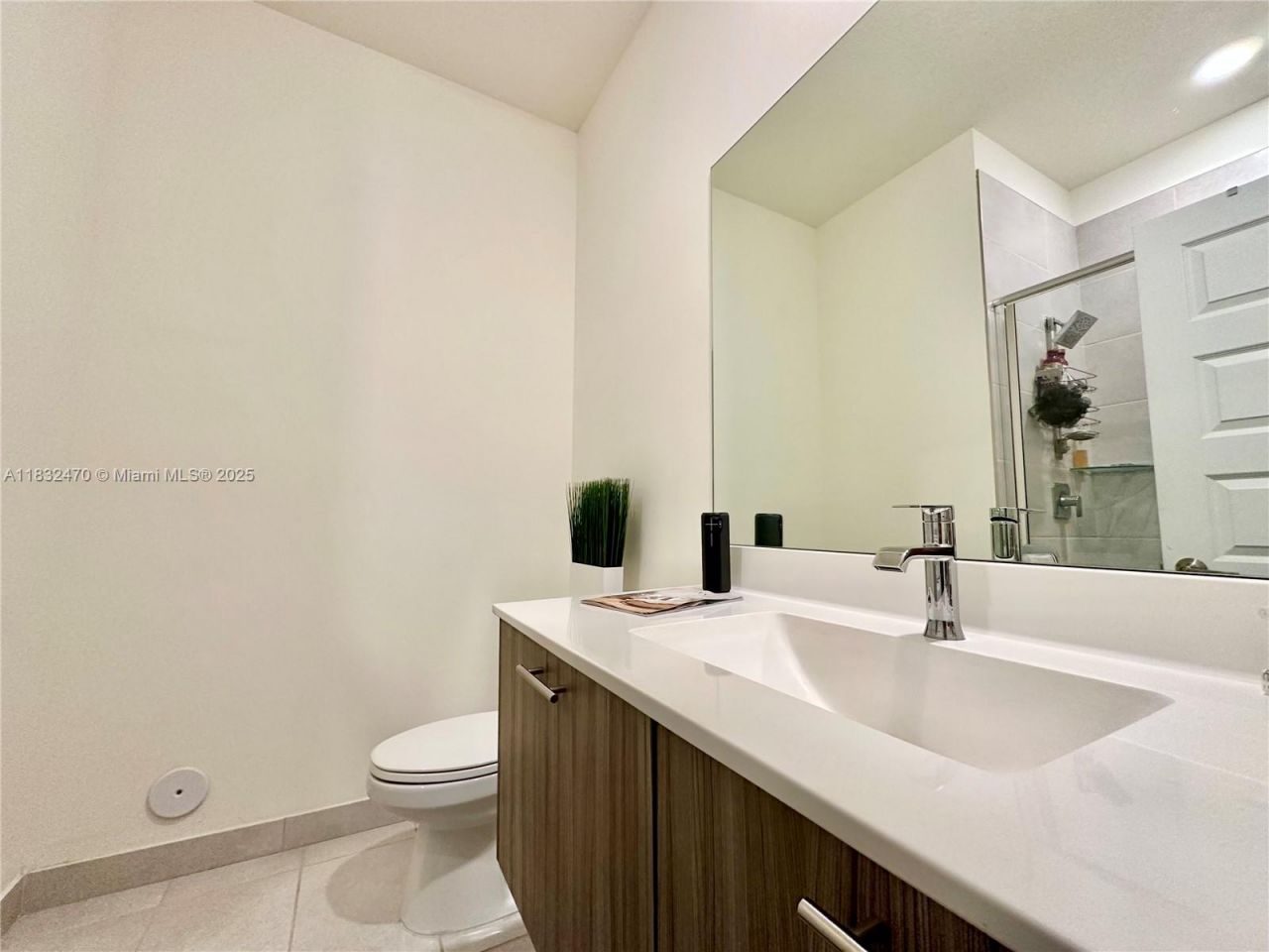 8031 NW 104th Ave, Unit 21, Doral, FL 33178 Photo