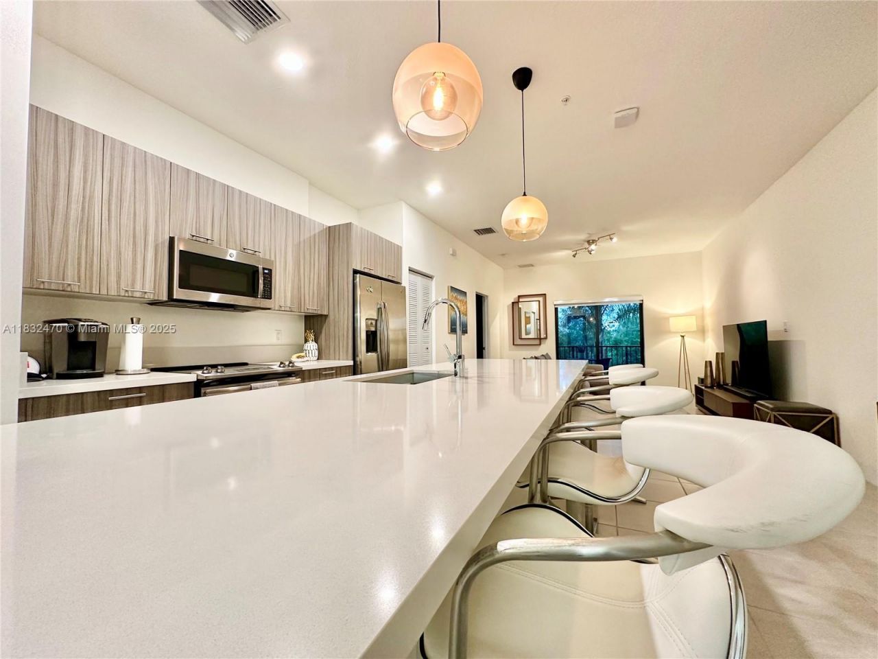 8031 NW 104th Ave, Unit 21, Doral, FL 33178 Photo