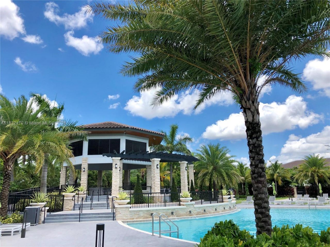 8031 NW 104th Ave, Unit 21, Doral, FL 33178 Photo