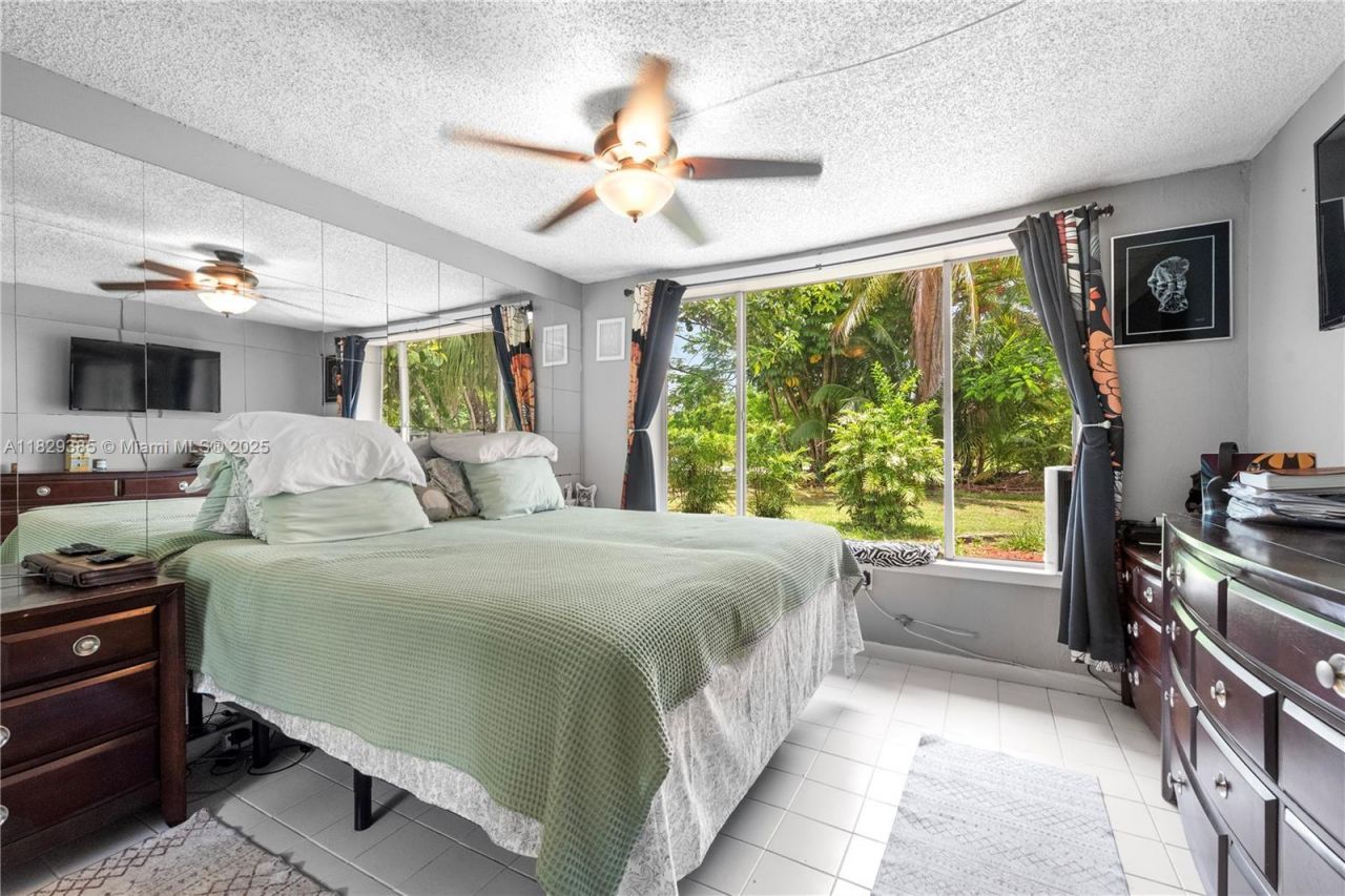 20350 SW 182nd Ave, Miami, FL 33187 Photo