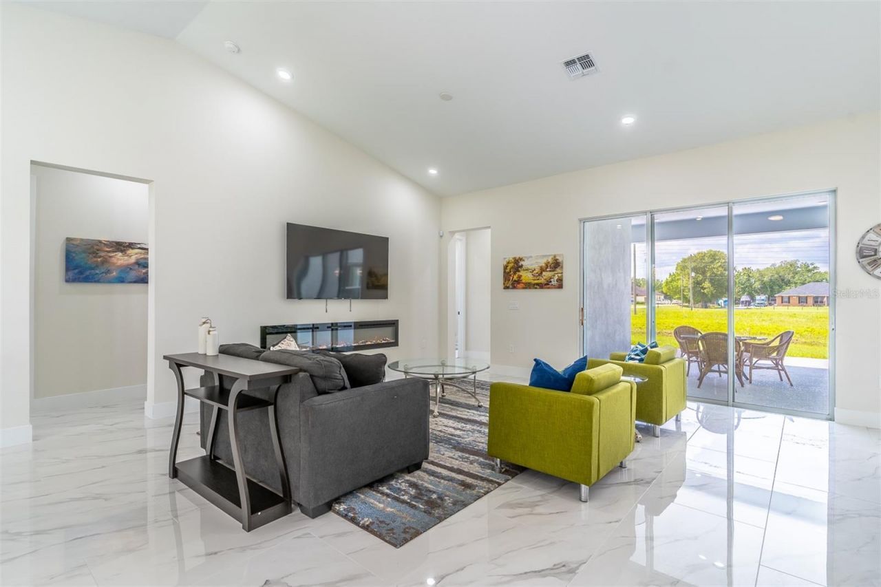 2943 Decker Avenue, Orlando, FL 32833 Photo