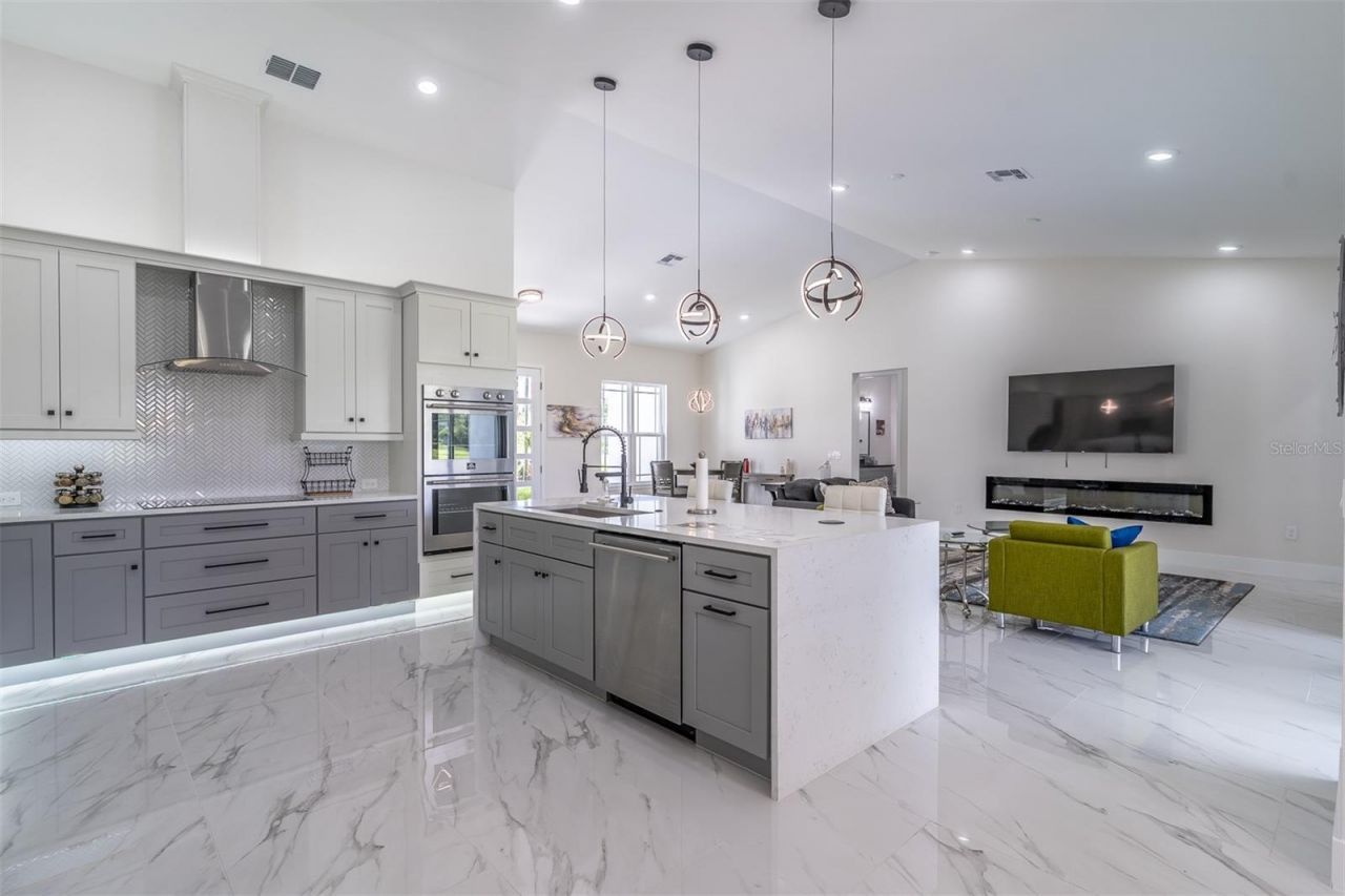 2943 Decker Avenue, Orlando, FL 32833 Photo