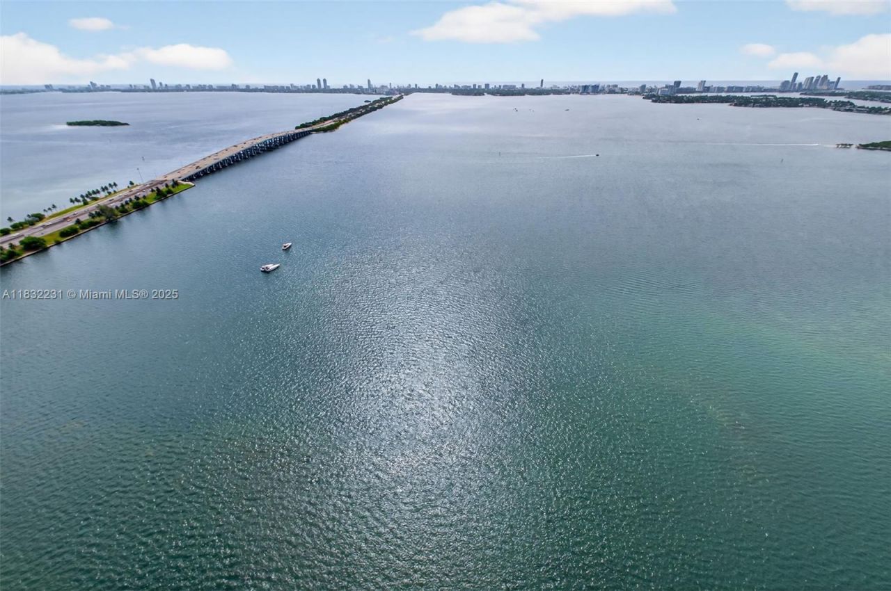 3131 NE 7th Ave, Unit 4503, Miami, FL 33137 Photo