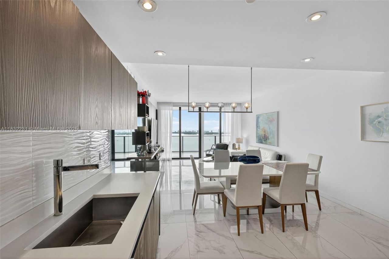 3131 NE 7th Ave, Unit 4503, Miami, FL 33137 Photo