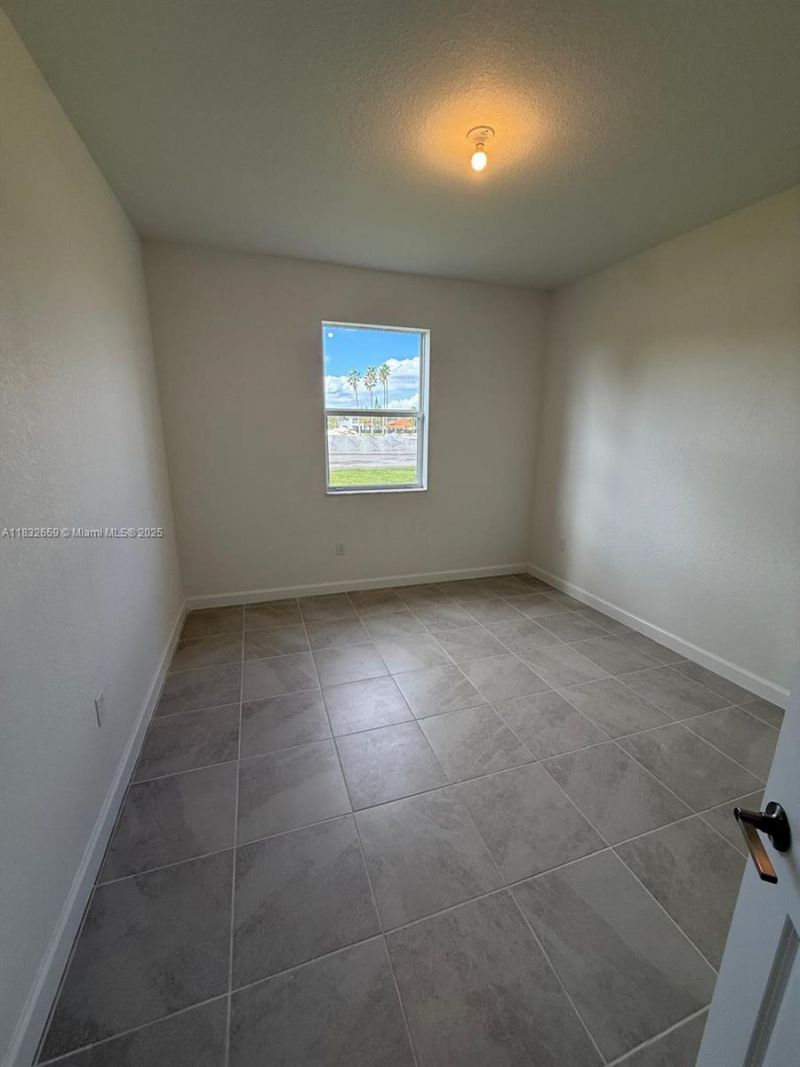 2942 SE 23rd Ave, Homestead, FL 33035 Photo