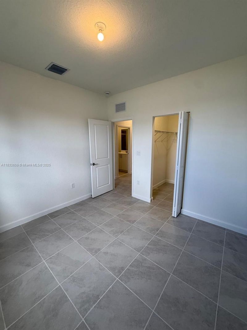 2942 SE 23rd Ave, Homestead, FL 33035 Photo