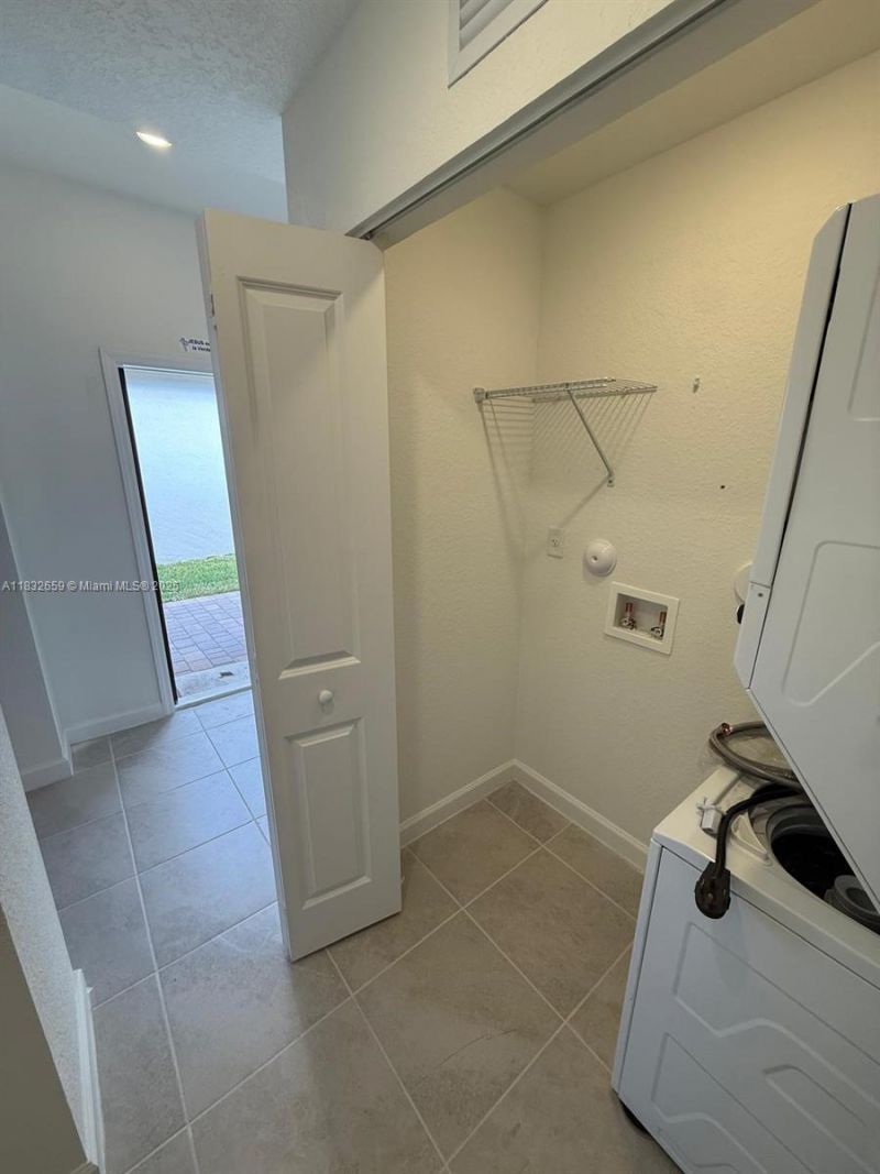 2942 SE 23rd Ave, Homestead, FL 33035 Photo