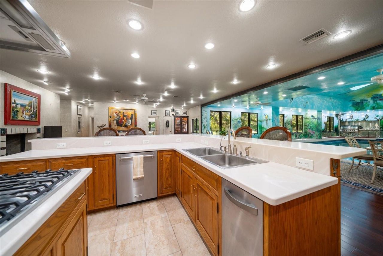 1835 Alicia Way, Clearwater, FL 33764 Photo