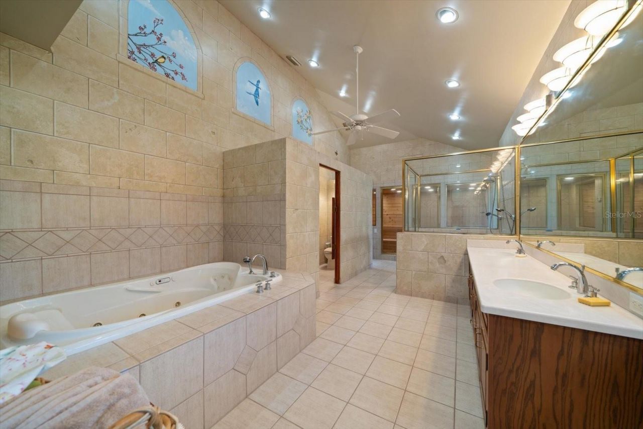 1835 Alicia Way, Clearwater, FL 33764 Photo