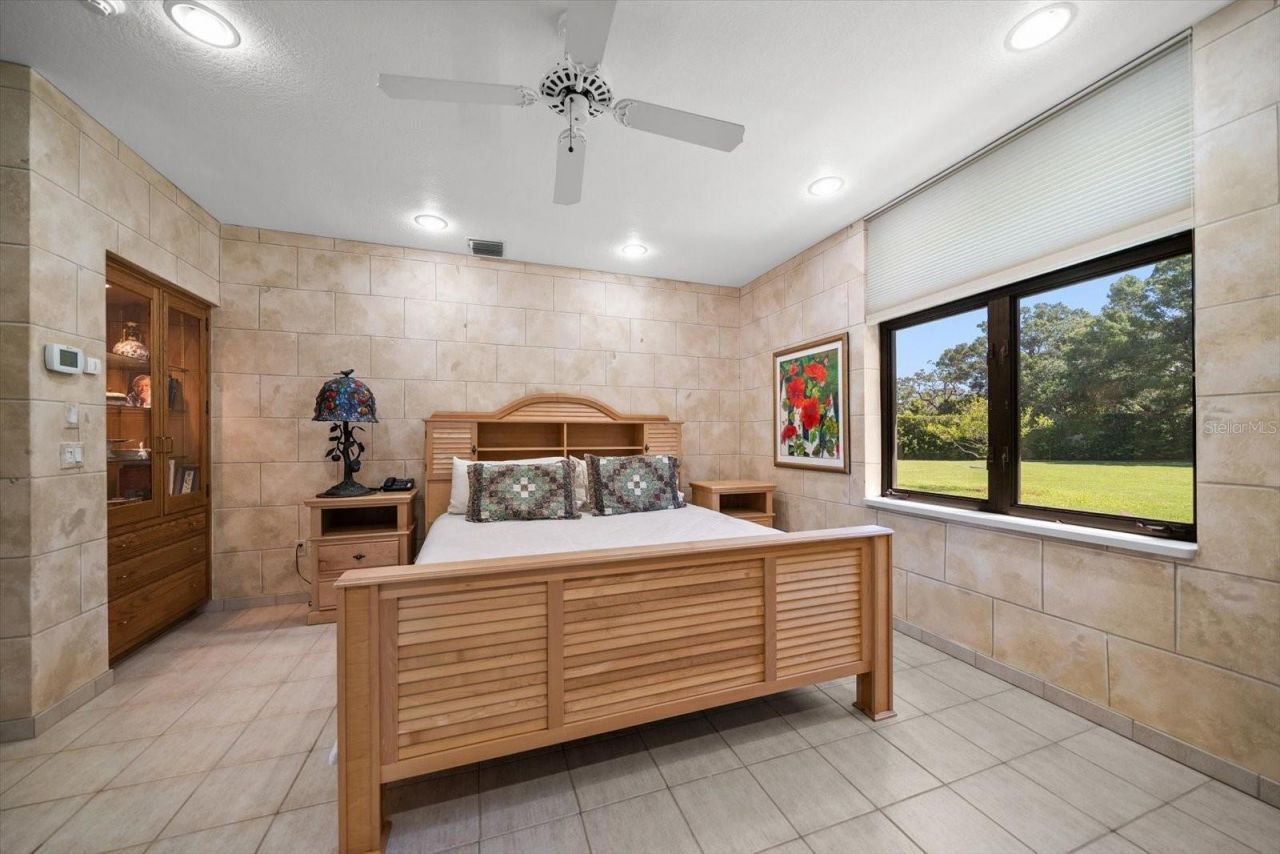 1835 Alicia Way, Clearwater, FL 33764 Photo