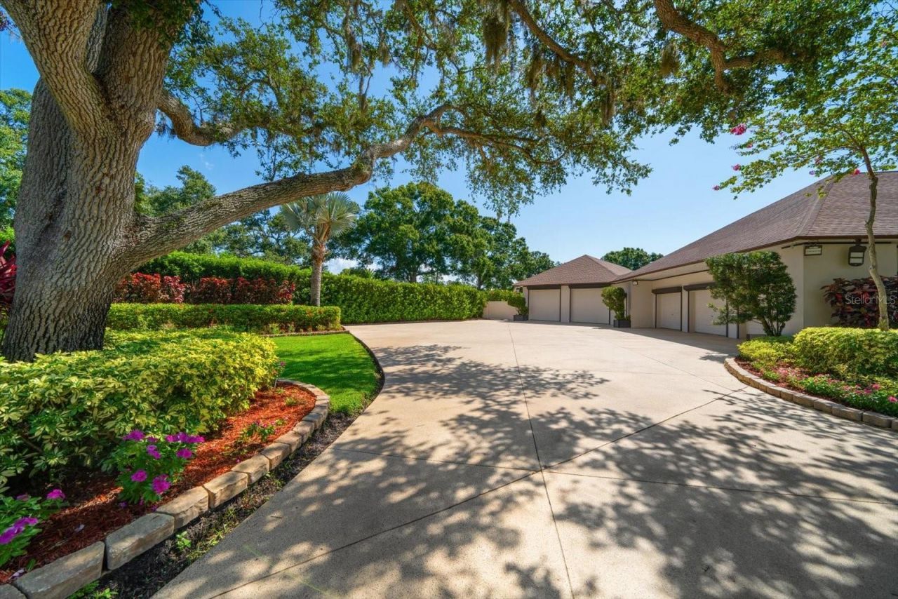1835 Alicia Way, Clearwater, FL 33764 Photo