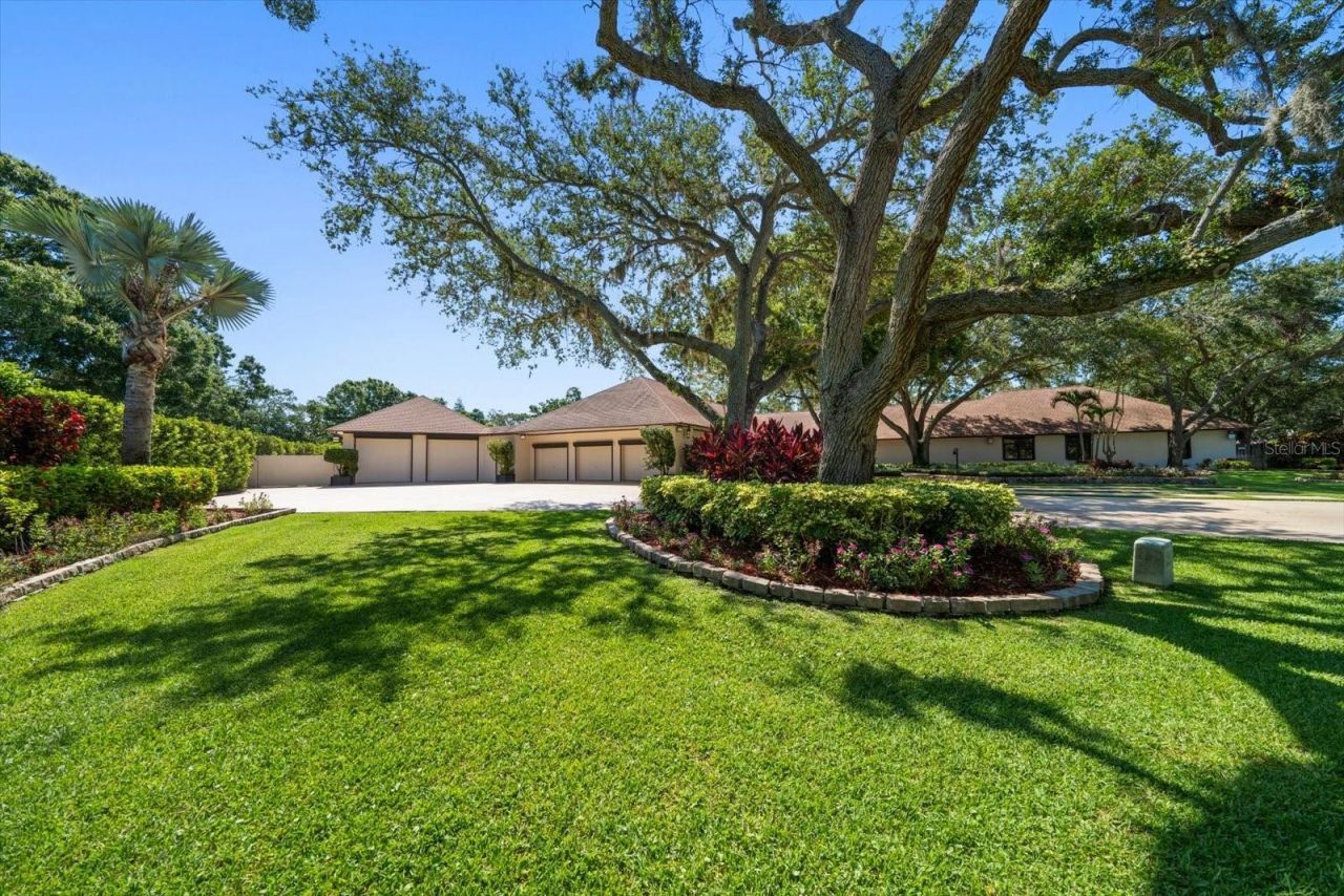 1835 Alicia Way, Clearwater, FL 33764 Photo