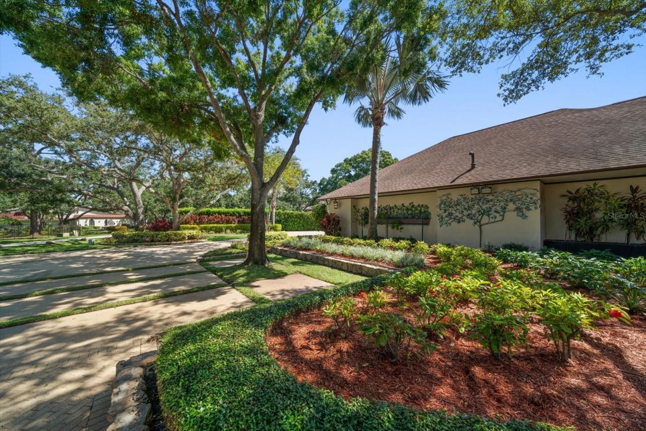 1835 Alicia Way, Clearwater, FL 33764 Photo