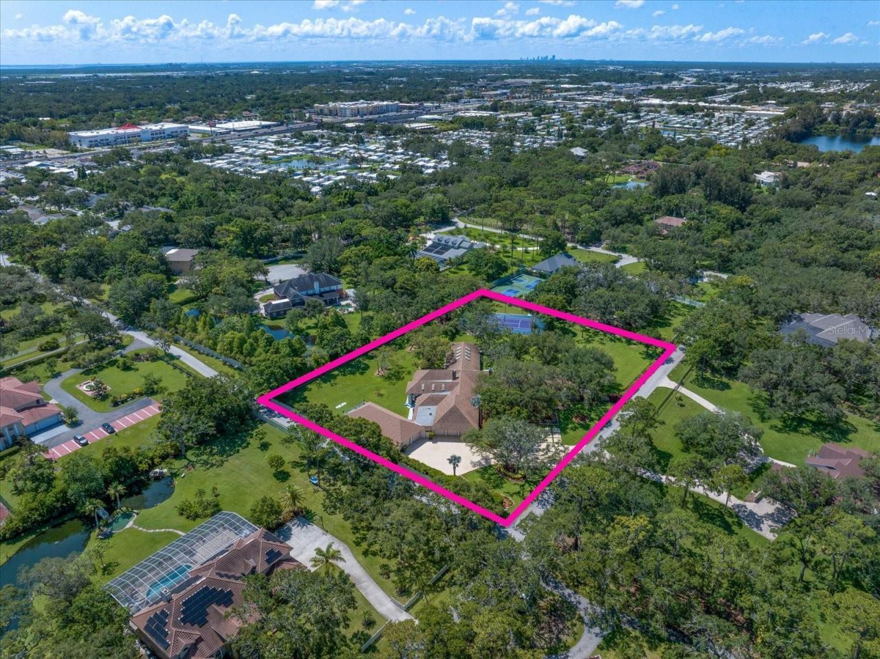 1835 Alicia Way, Clearwater, FL 33764 Photo