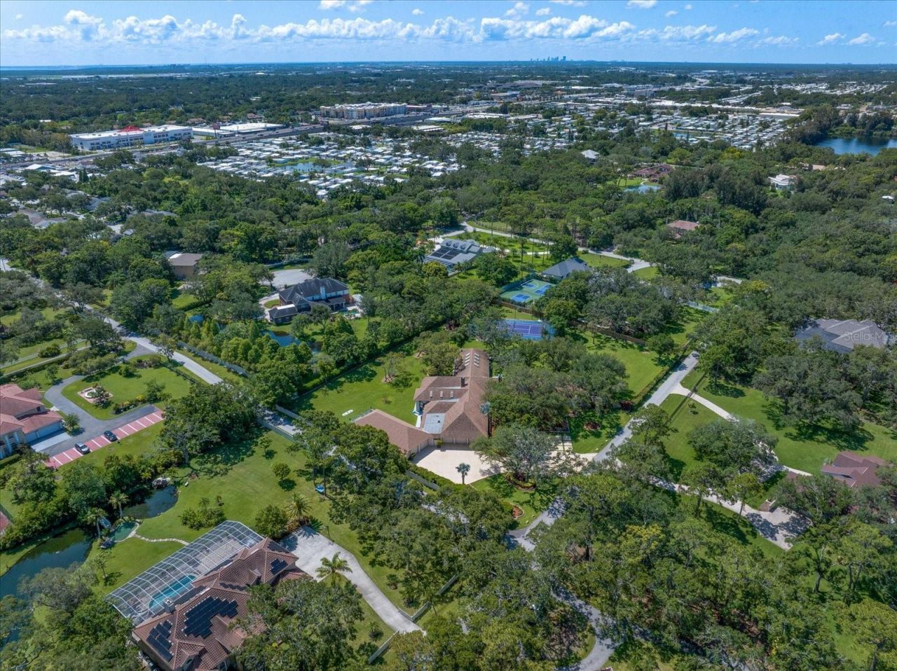 1835 Alicia Way, Clearwater, FL 33764 Photo