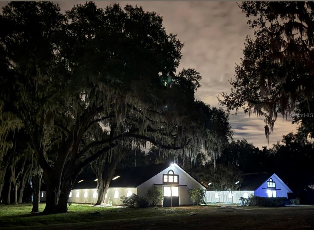 5540 SE 157th Street Road, Summerfield, FL 34491 Photo