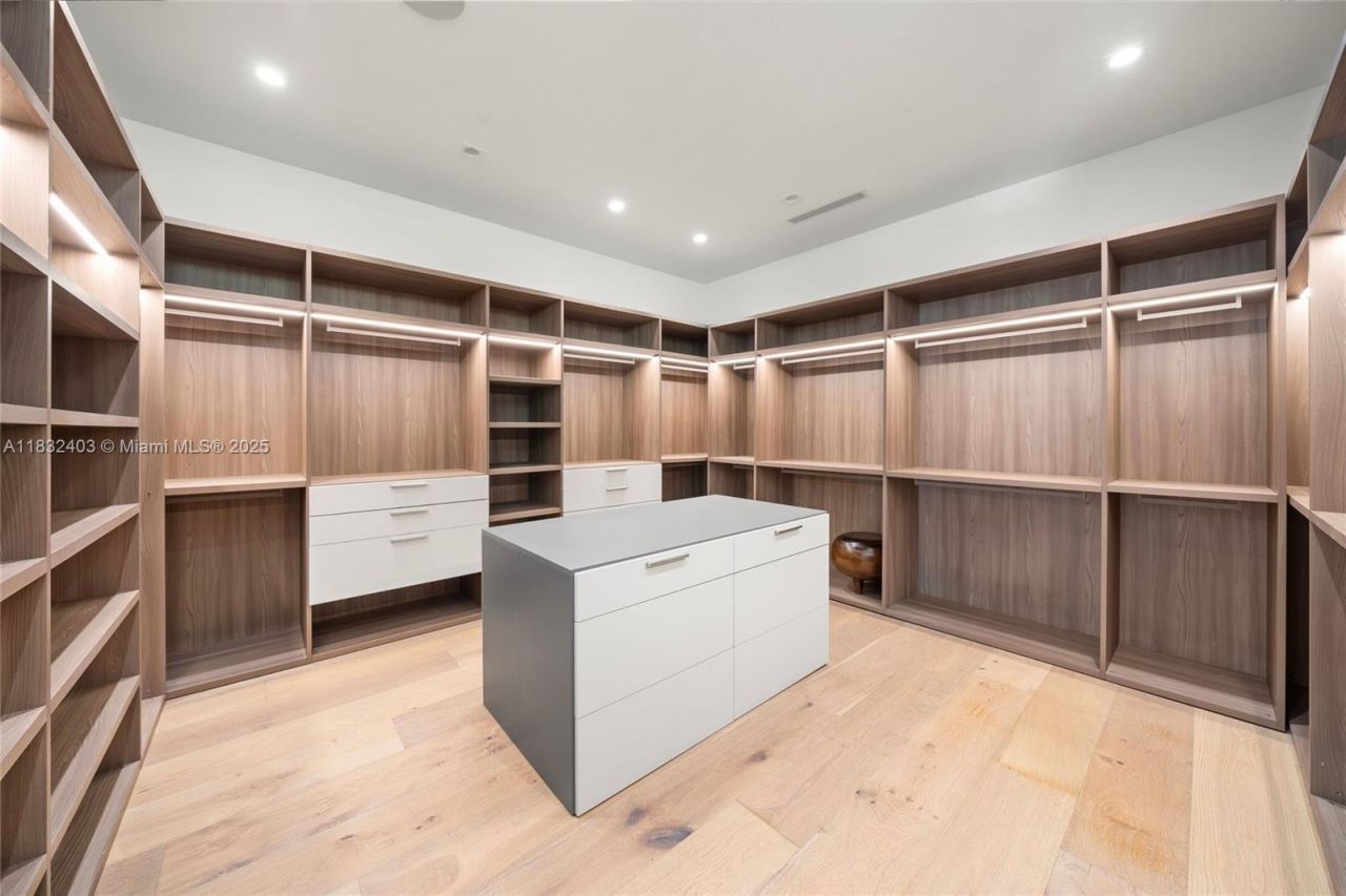 7610 SW 48th Ct, Miami, FL 33143 Photo