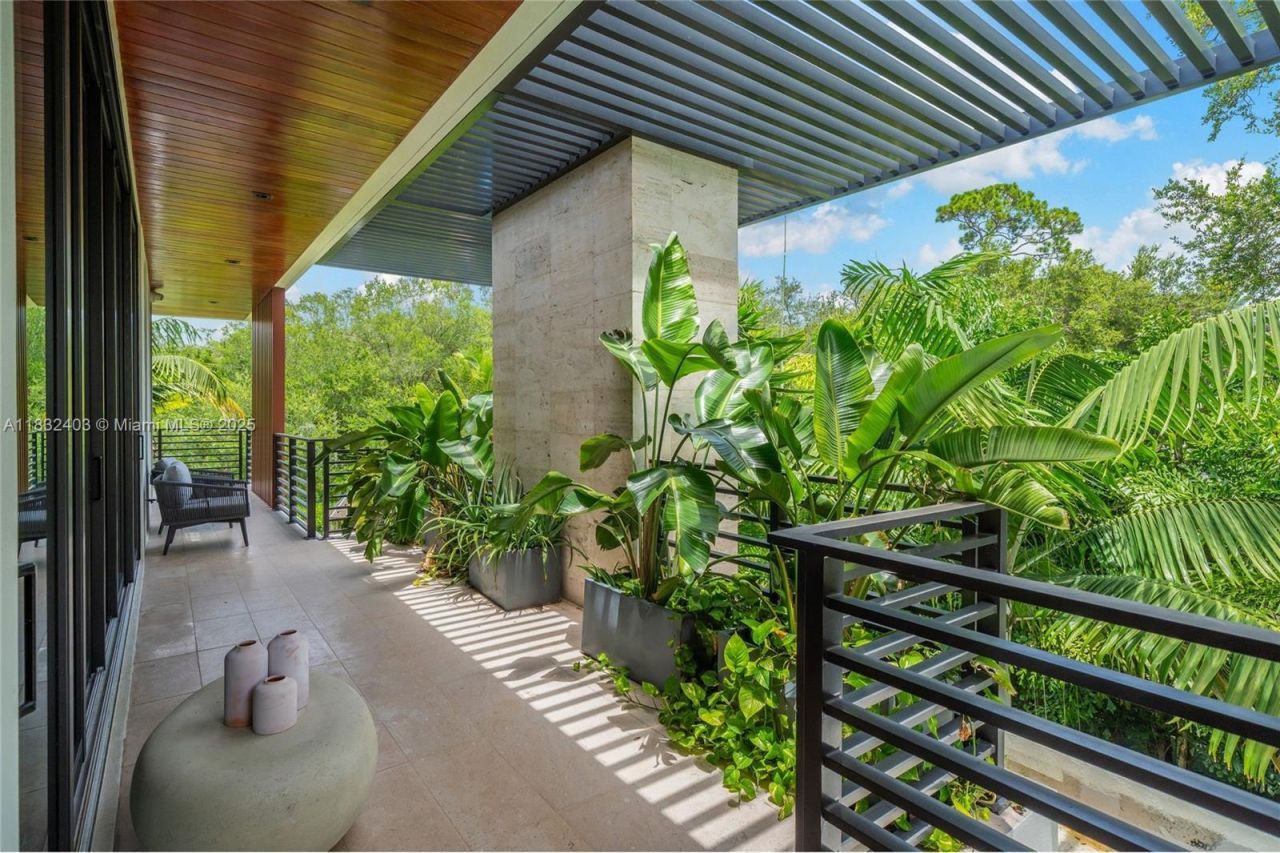 7610 SW 48th Ct, Miami, FL 33143 Photo