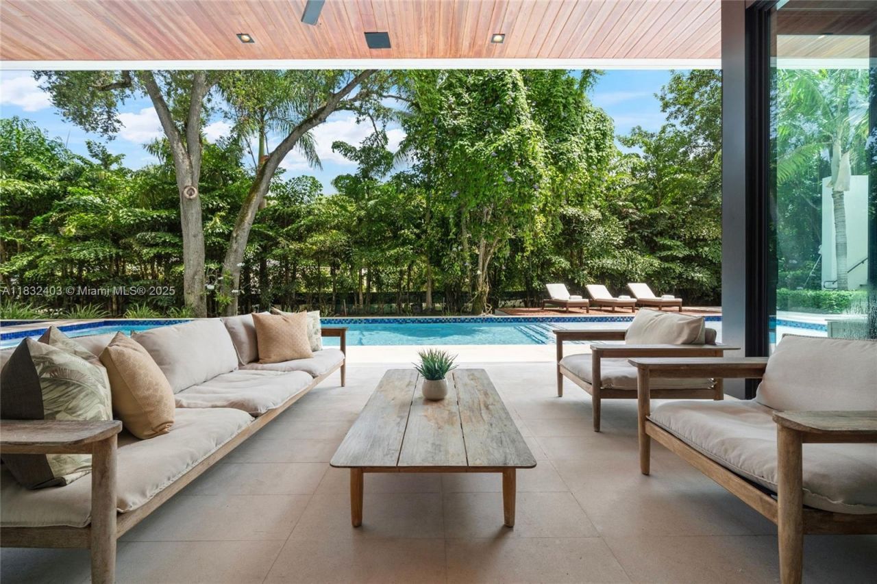 7610 SW 48th Ct, Miami, FL 33143 Photo