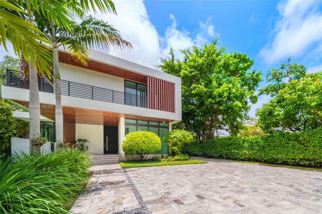 7610 SW 48th Ct, Miami, FL 33143 Photo