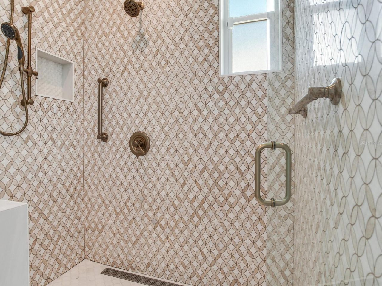 8 Sunset Bay Drive, Belleair, FL 33756 Photo