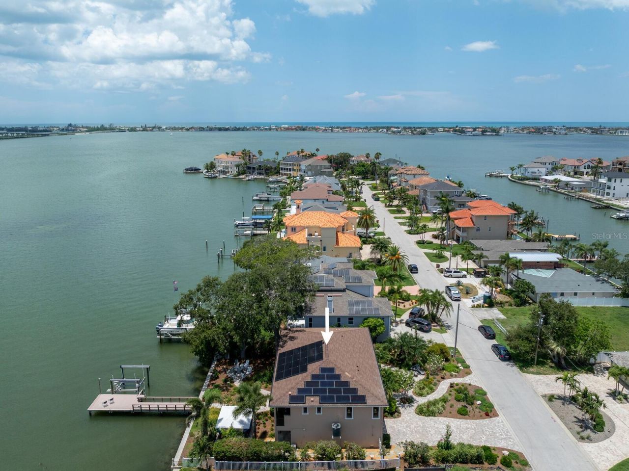 8 Sunset Bay Drive, Belleair, FL 33756 Photo