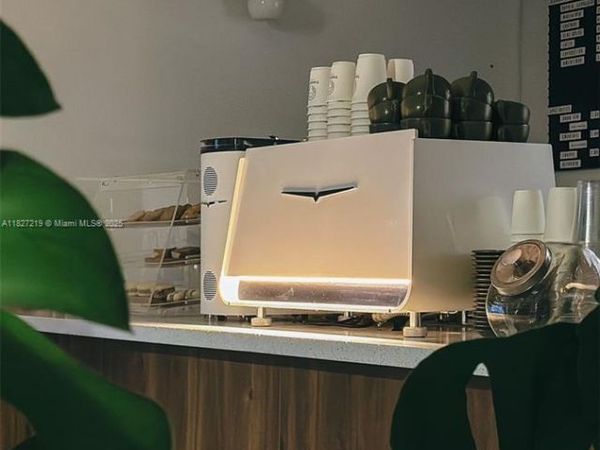 6403 Stirling, Davie, FL 33314