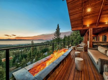 1639 Sherman Way, South Lake Tahoe, CA 96150 Photo