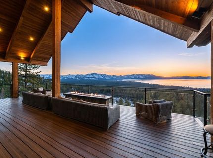 1639 Sherman Way, South Lake Tahoe, CA 96150 Photo