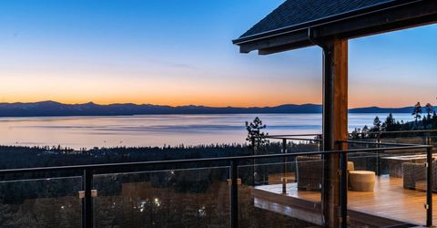 1639 Sherman Way, South Lake Tahoe, CA 96150 Photo