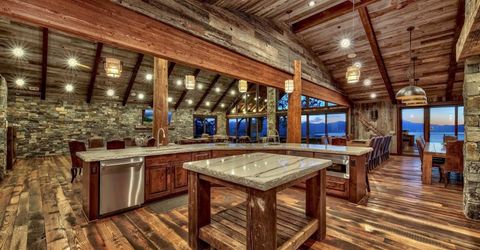 1639 Sherman Way, South Lake Tahoe, CA 96150 Photo