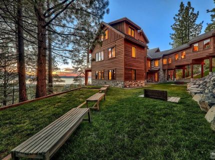 1639 Sherman Way, South Lake Tahoe, CA 96150 Photo