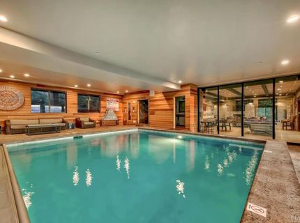 1639 Sherman Way, South Lake Tahoe, CA 96150 Photo