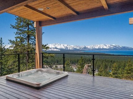 1639 Sherman Way, South Lake Tahoe, CA 96150 Photo