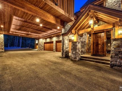 1639 Sherman Way, South Lake Tahoe, CA 96150 Photo