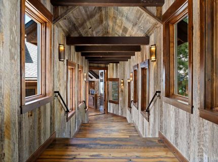 1639 Sherman Way, South Lake Tahoe, CA 96150 Photo