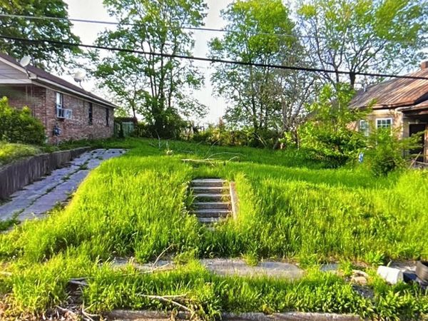 264 E ALSTON AVE, Memphis, TN 38126