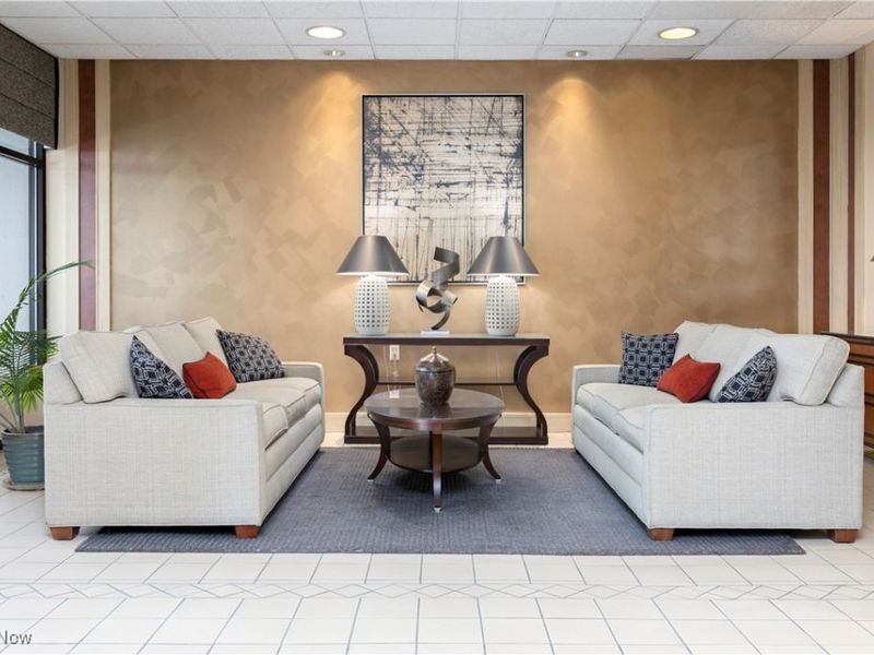 12550 Lake Avenue, Unit 1501-1507, Lakewood, OH 44107 Photo 2