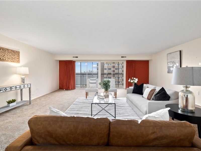 12550 Lake Avenue, Unit 1501-1507, Lakewood, OH 44107 Photo 4