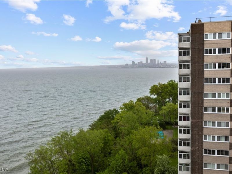 12550 Lake Avenue, Unit 1501-1507, Lakewood, OH 44107 Photo 6
