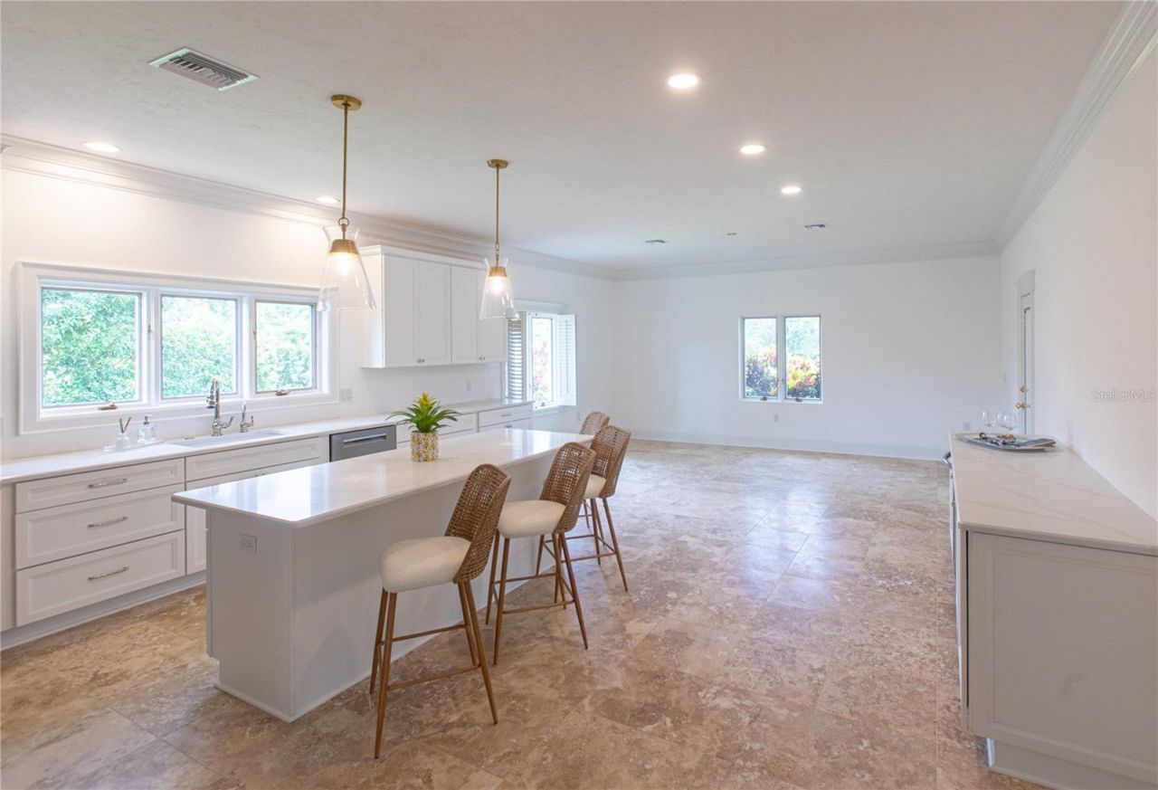 2300 N Scenic Highway, Unit 111, Lake Wales, FL 33898 Photo