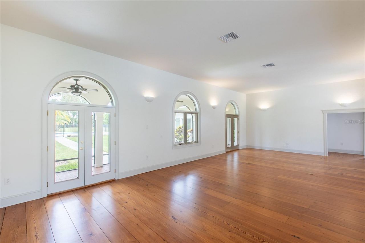 2300 N Scenic Highway, Unit 111, Lake Wales, FL 33898 Photo