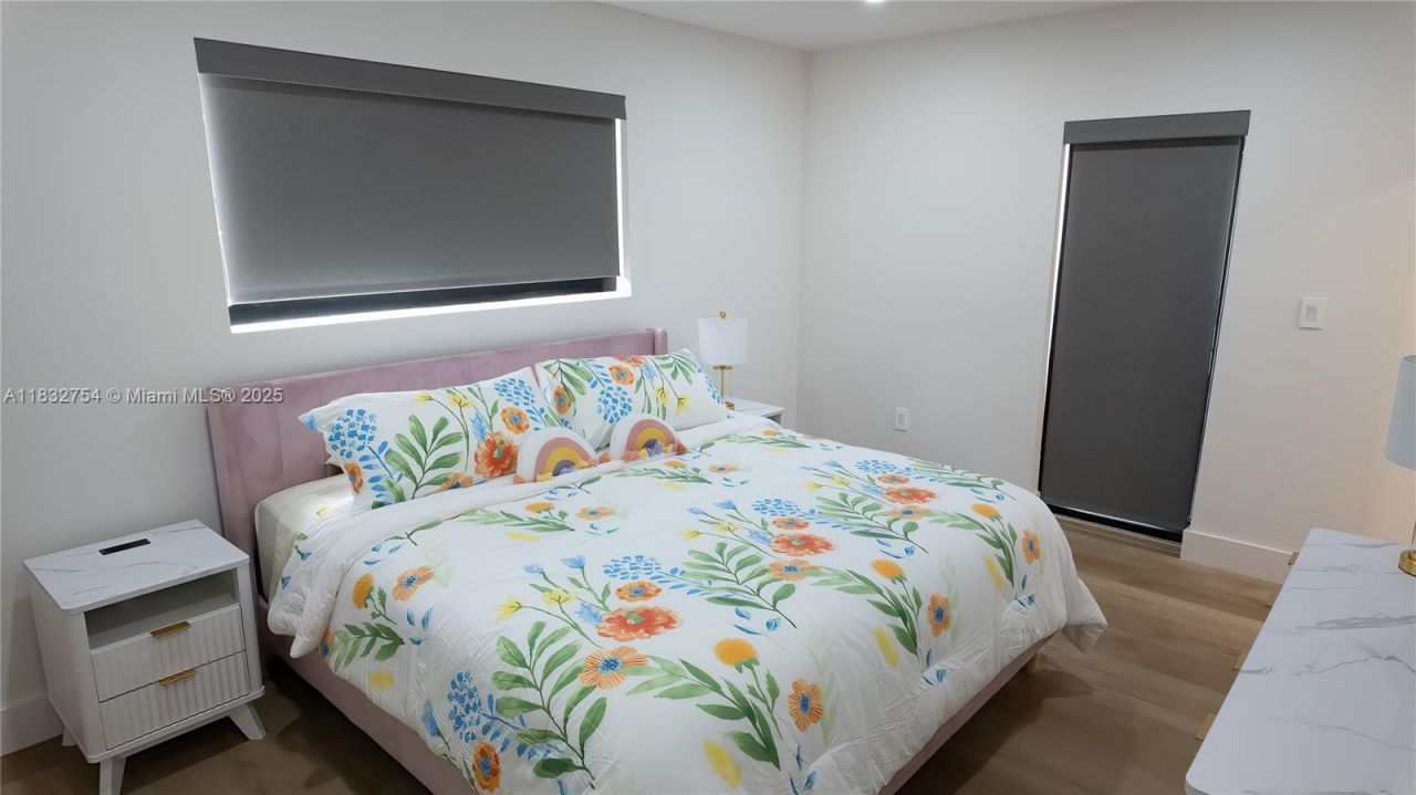 1240 NE 27th Ter, Pompano Beach, FL 33062 Photo